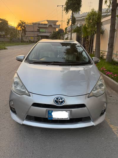 i am selling Aqua 2014/2017