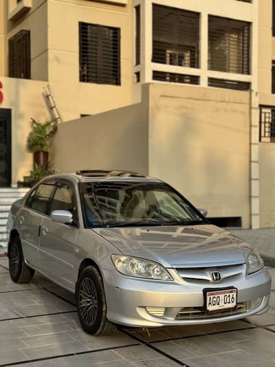 Honda civic 2004 vti oriel prosmatec in extraordinary condition