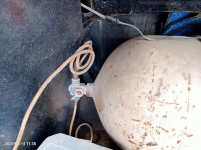 Selling Company cng kit with cylinder