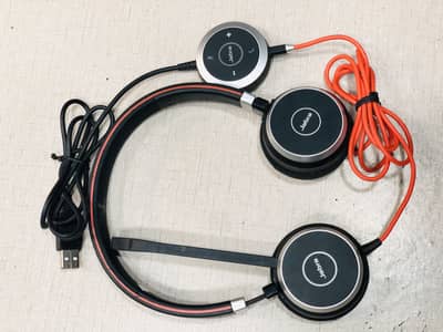 Jabra evolve 40 noise cancelling headset available in wholesale price