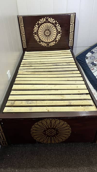 Single Wooden Bed 10/10 condition