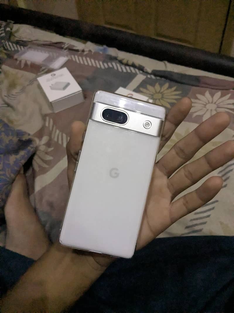 Google Pixel 7a 2