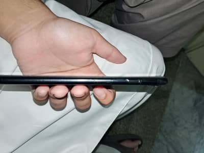 I phone 7 plus black 128 gb no fault no open  non pta