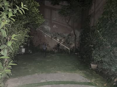 Flat for low rent for doctor couple