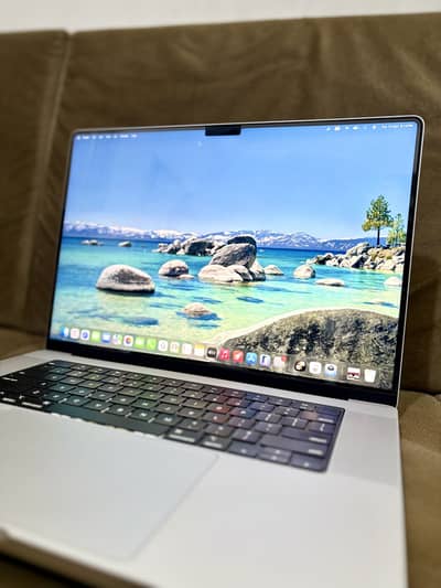 Macbook M1 Max 16”
