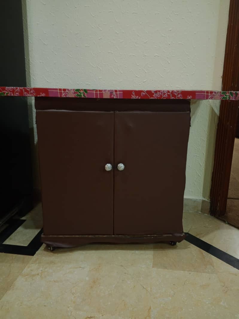 Iron table 1