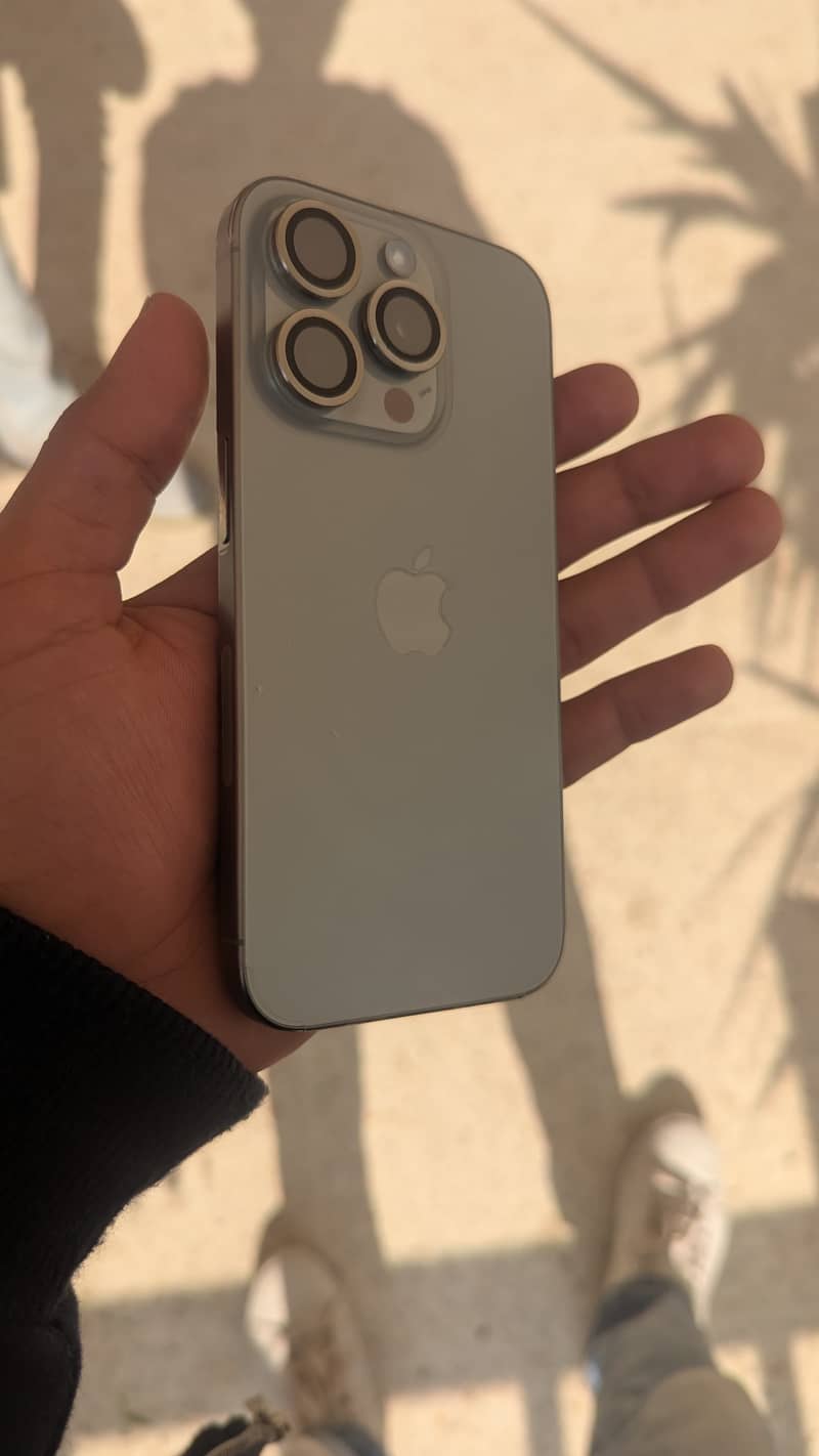 Iphone 15 pro 0