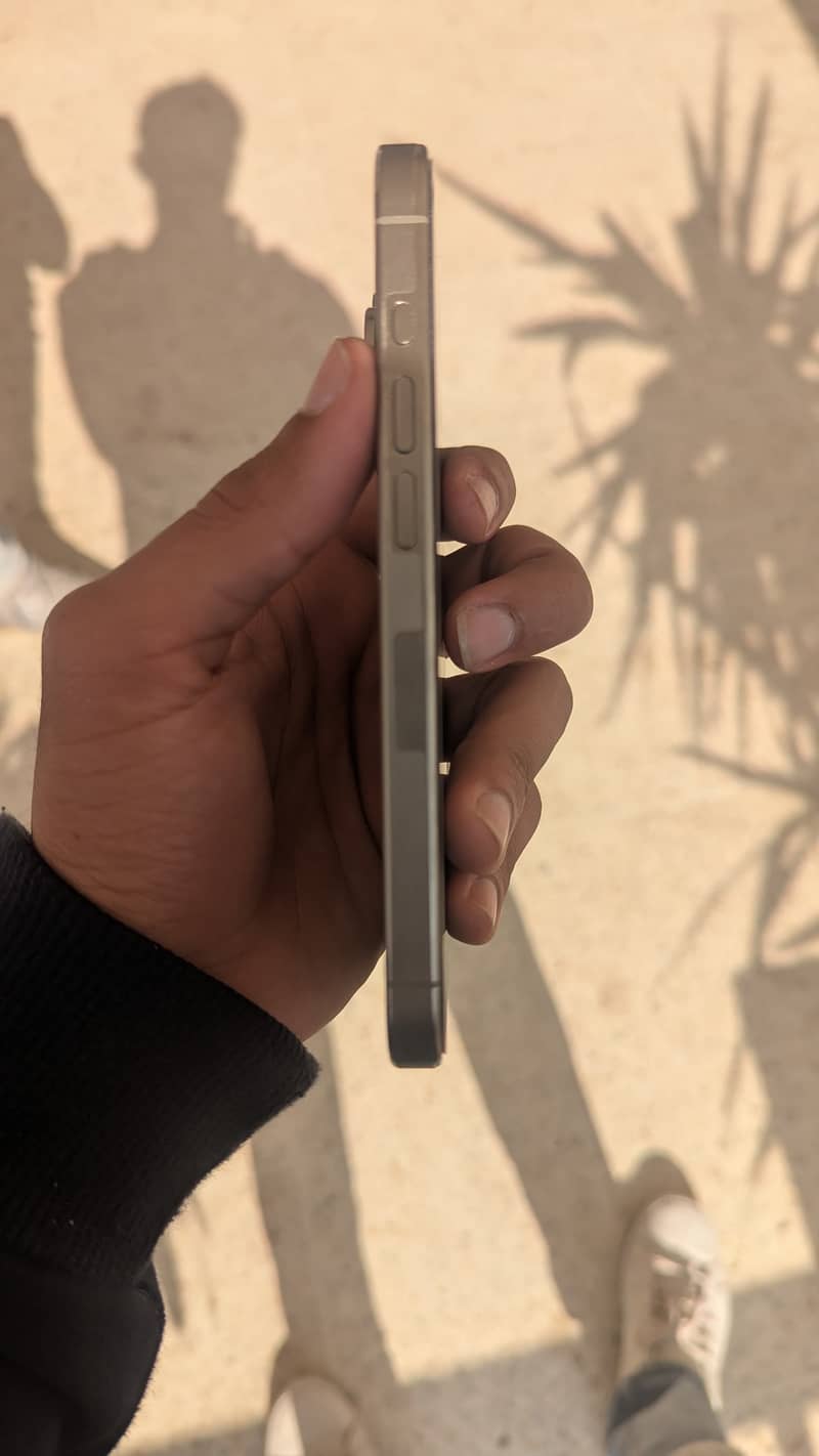 Iphone 15 pro 1