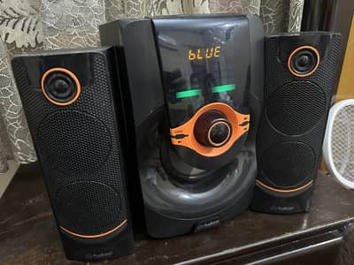 Audionic MEGA 45 (like new condition)