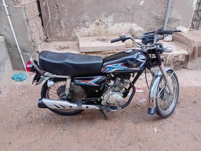 Unique 125 2018 model first owner