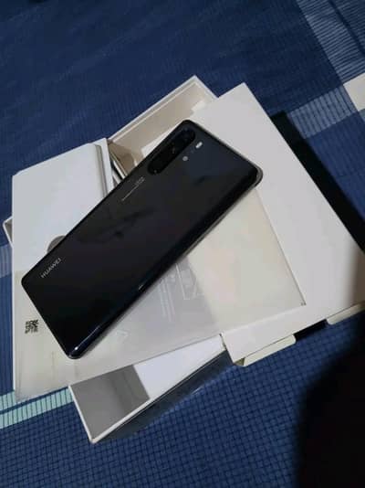 Huawei P30 Pro 8GB RAM 256 GB memory Pta approved. 0325=3982=953