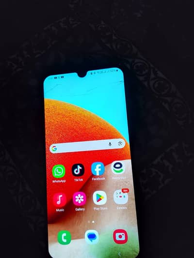 Samsung A32 (6/128) - Urgent Sale