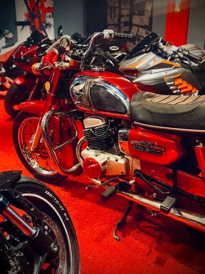 Honda Road Master CD 200