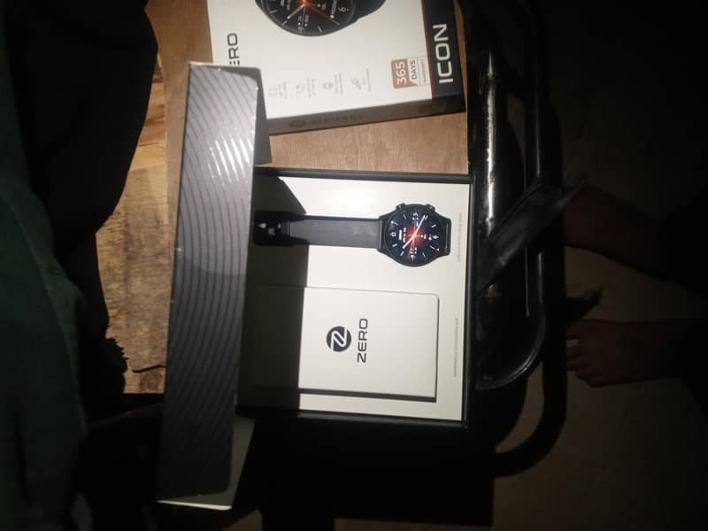 Icon smart watch 1