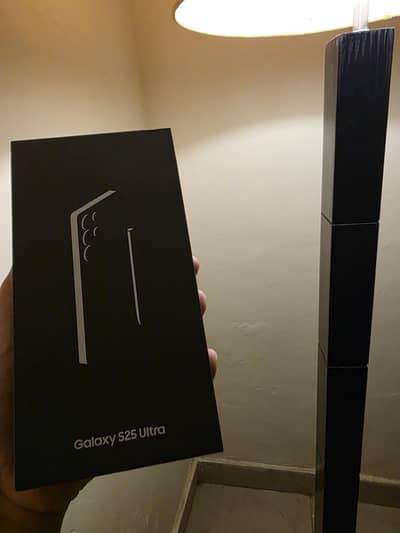 SAMSUNG GALAX S25 ULTRA