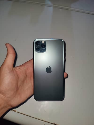iphone 11 pro max PTA APPROVED