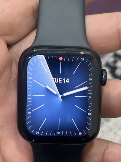 Apple SE second generation cellular version 44mm + GPS