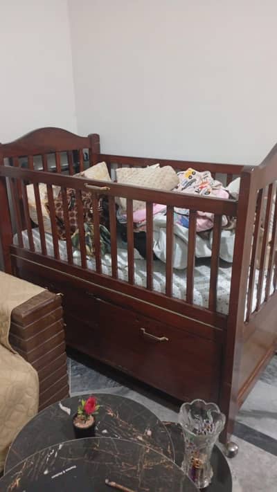 woodencort with unused like new matris