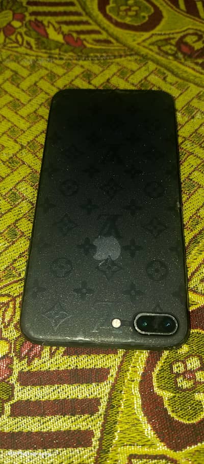 iphone 8plus 256 GB non pta 35000