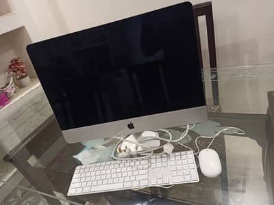 Apple iMac 2019,All in One 21'' 4K ,Core i5, 16GB Ram,256SSD, 4GB AMD