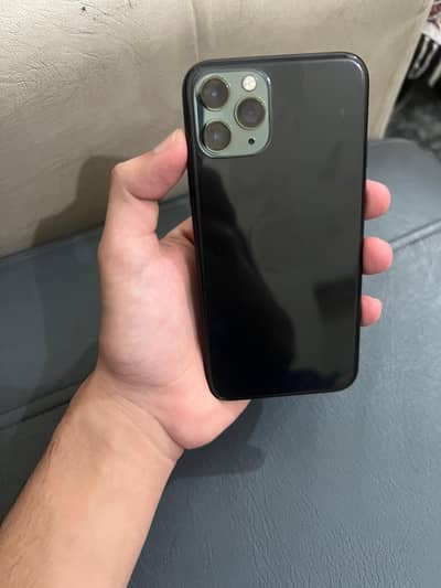 iPhone 11pro dual PTA koi b issue nai hai water pack hai