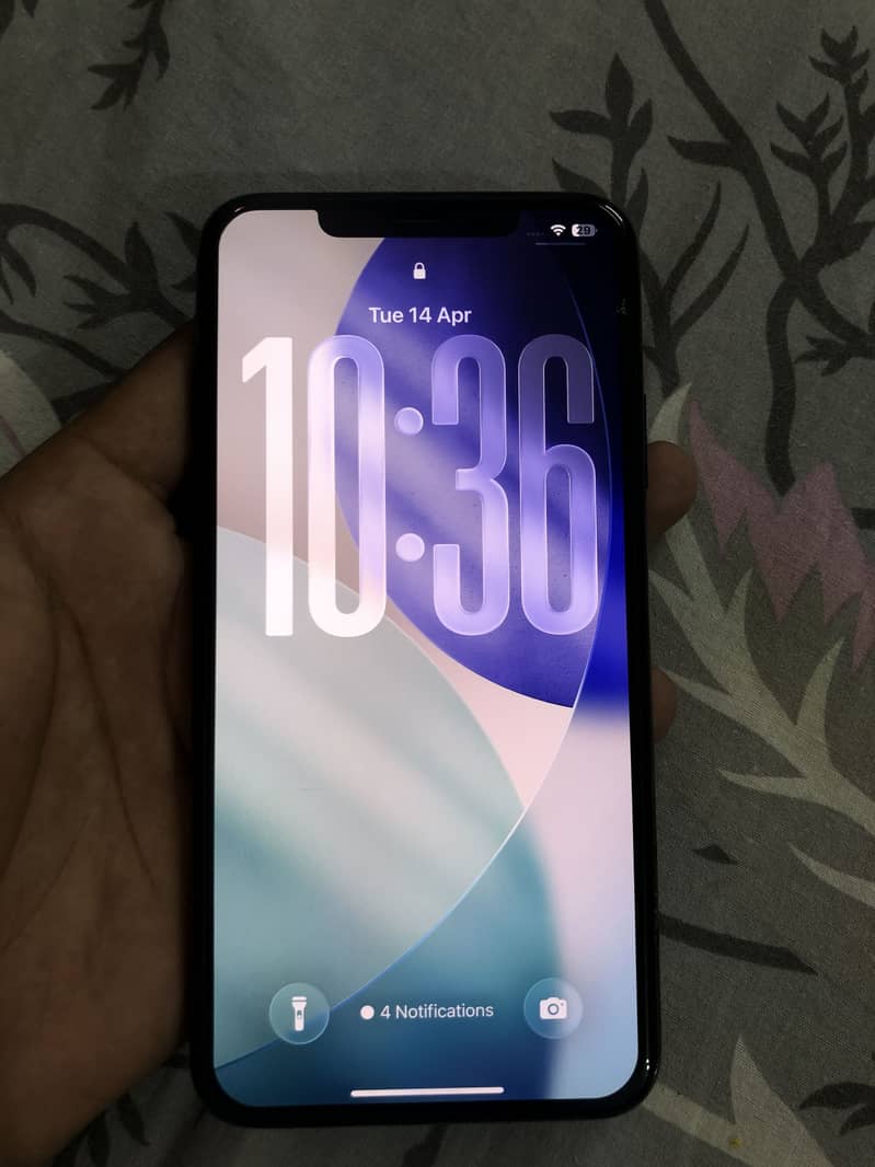IPHONE 11 PRO MAX 1