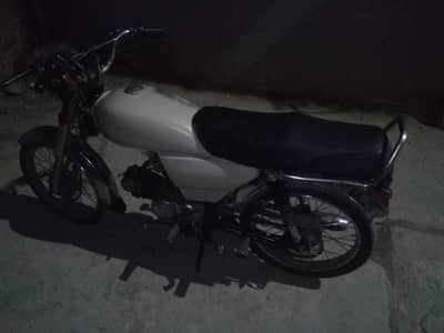 urgent sale 2011 model Osaka bike ha