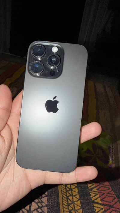 Apple iPhone 16 Pro 10/10 Condition Contact No. 03154613939