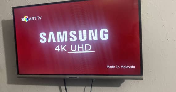 Samsung QLED 4k UHD JBl sound System For Sale