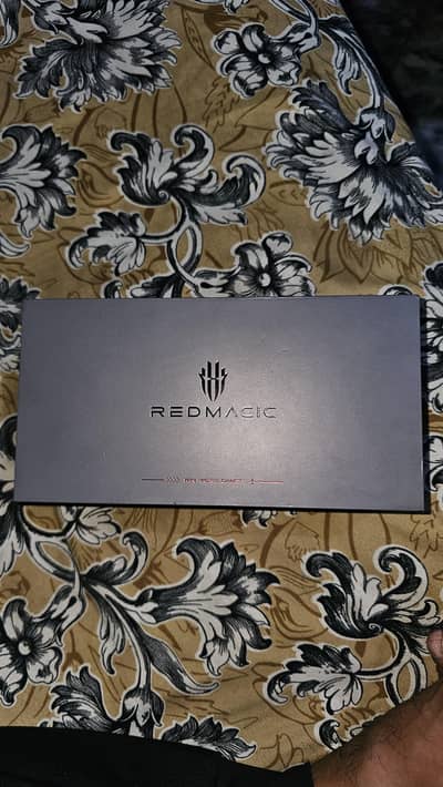 Redmagic 11pro 16/512