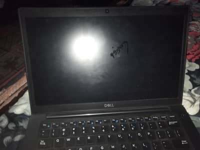 Dell Latitude 7490, 0,3,2,5,4,2,8,8,3,8,4
