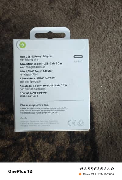 20watt charger original 100 percent NFC original apple