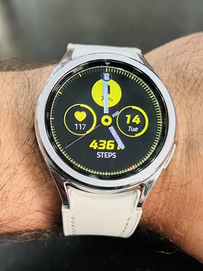 Samsung Galaxy Watch 6 Classic