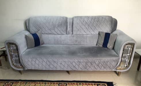 Stylish Sofa Set – Urgent Sale