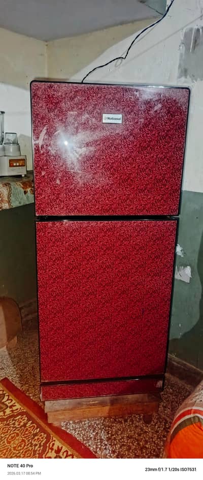 National refrigerator medium size 100% working condition