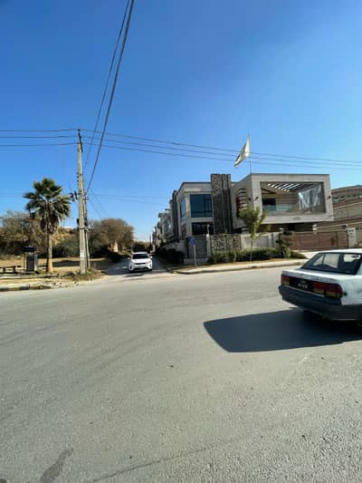 E Block Best Location Plot Available For Sale