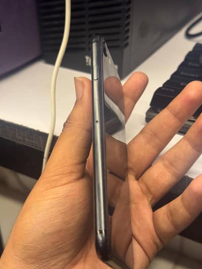 Iphone SE 2020 factory unlock