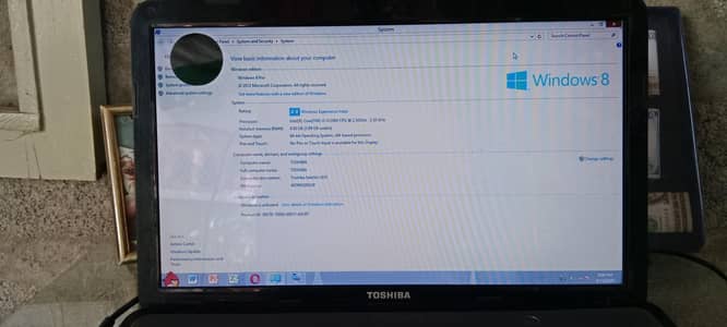TOSHIBA SATELLITE L855 2012