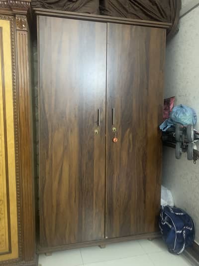 2 Door Wardrobe Available – Neat & Clean Condition