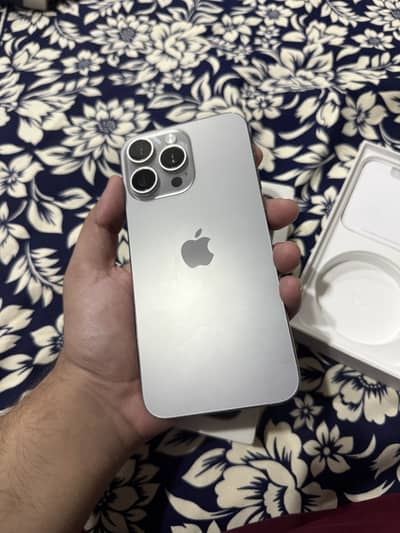Iphone 15 pro max 256gb Pta Approved