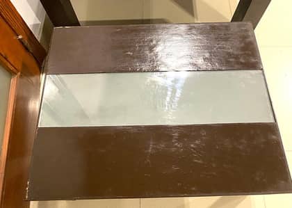 Modern Coffee Table for Sale – Excellent Condition