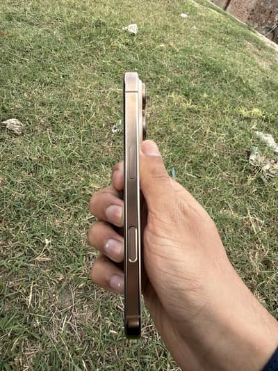 Iphone 16 pro PTA