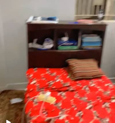 Bed 2 single and double