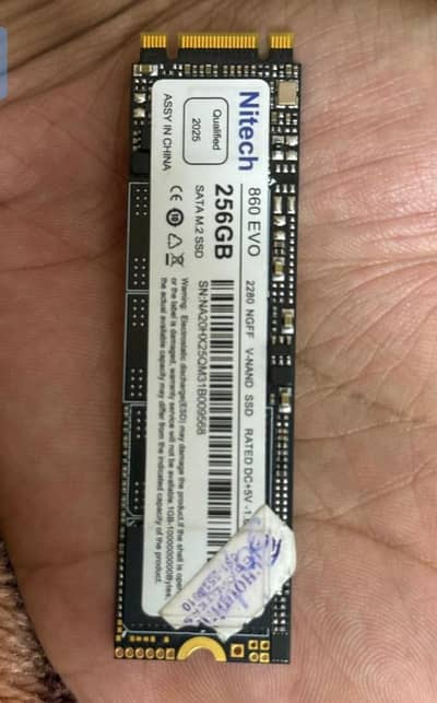 Nitech 860 EVO 256GB M. 2 NGFF SATA SSD - 100% Health - Sirf 88 Hours