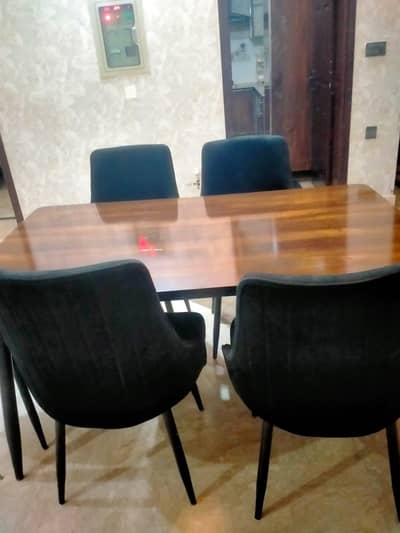 dining table with six chairs