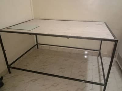 4×6 foot Iron Table counter 3 foot Hiegth with wooden Plaiy