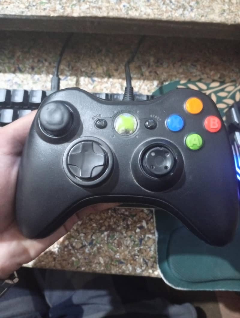 Xbox 360 Wired Controller For PC/Xbox 0