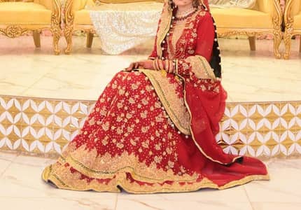 bridal sharara only 7 hour used
