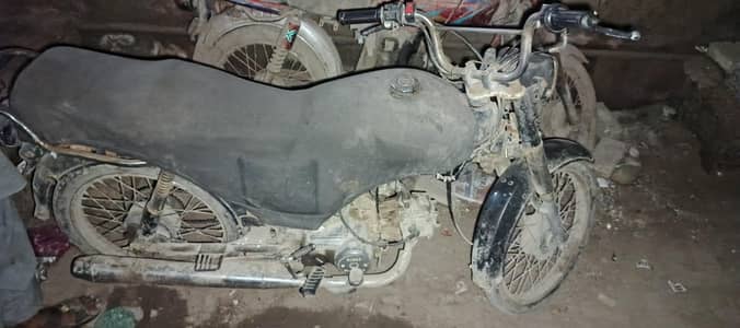 Hondyas 70cc Urgent Sell