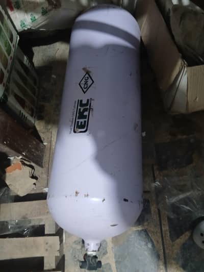 CNG CYLINDER WITH KIT